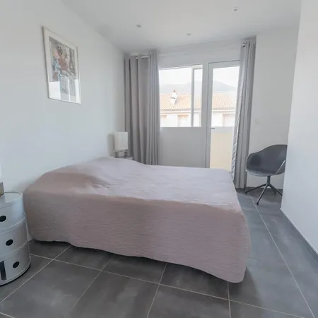 Magnifique F3 Les Pieds Dans L'eau. Apartament