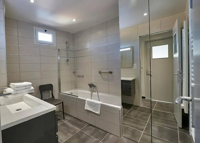 Magnifique F3 Les Pieds Dans L'eau. Apartment Ajaccio (Corsica)